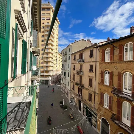 Ampio 5 Minuti Stazione Cinque Terre Appartamento La Spezia